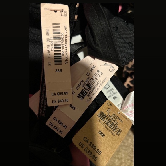Brand New VICTORIA SECRET BRAS X 3 - Picture 6 of 6